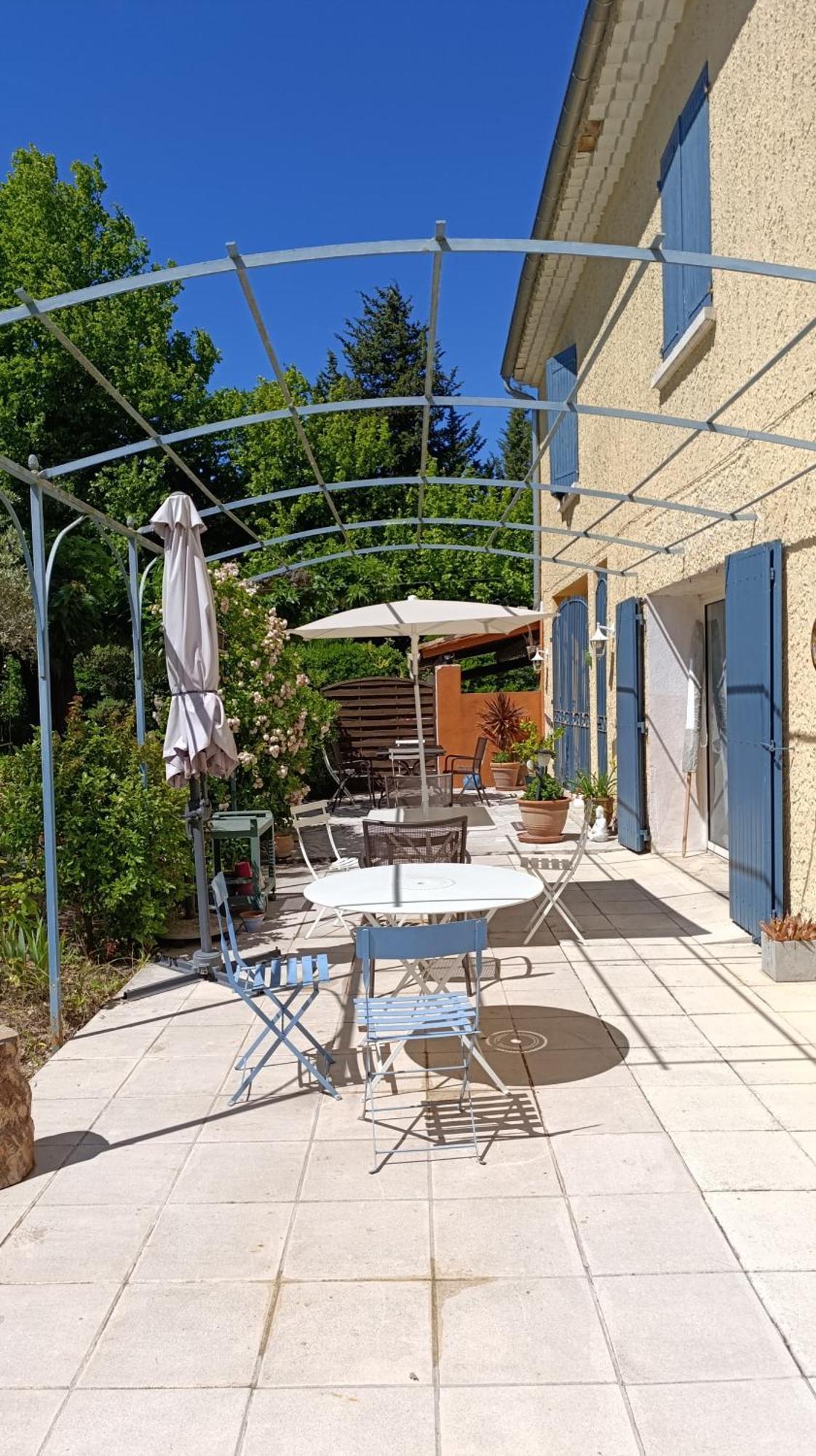 Mas De La Grave Bed & Breakfast Althen-des-Paluds Екстериор снимка